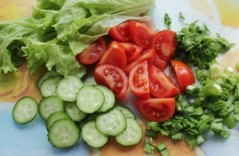 салат курица помидоры огурцы
